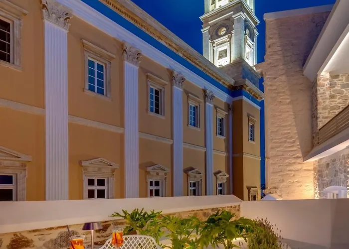 Апартаменты The Nestorian House Эрмуполис