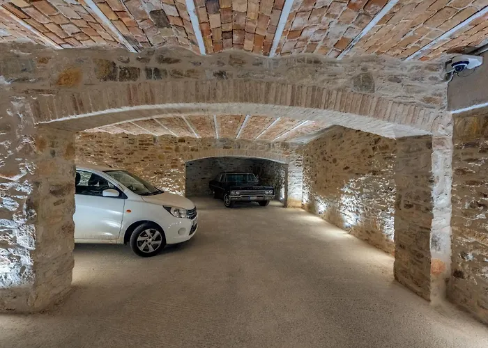 The Nestorian House Апартаменты