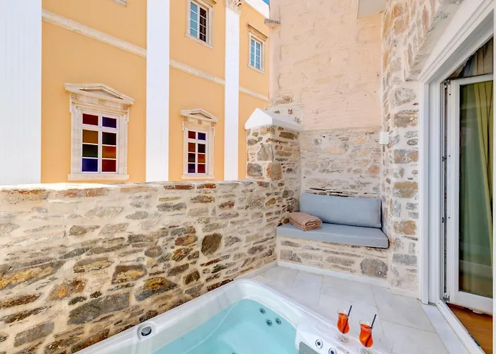 Апартаменты The Nestorian House Эрмуполис