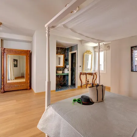 Apartamento The Nestorian House