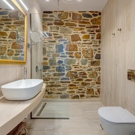 The Nestorian House * Hermópolis