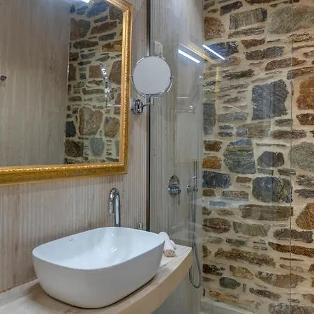 The Nestorian Syros Apartment *
